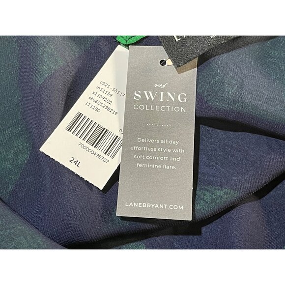 Lane Bryant Green & Navy Chevron Striped Tank Top 24L Flowy Sleeveless Plus Size - Picture 9 of 10